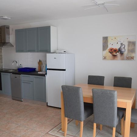 Apartments Grgic Novigrad  Bagian luar foto