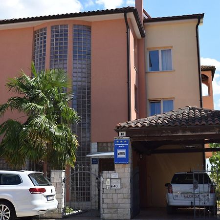 Apartments Grgic Novigrad  Bagian luar foto