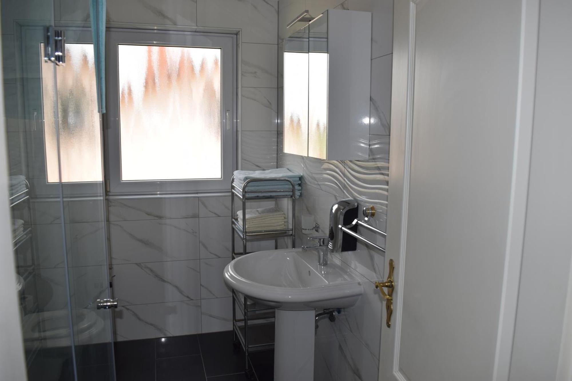 Apartments Grgic Novigrad  Bagian luar foto